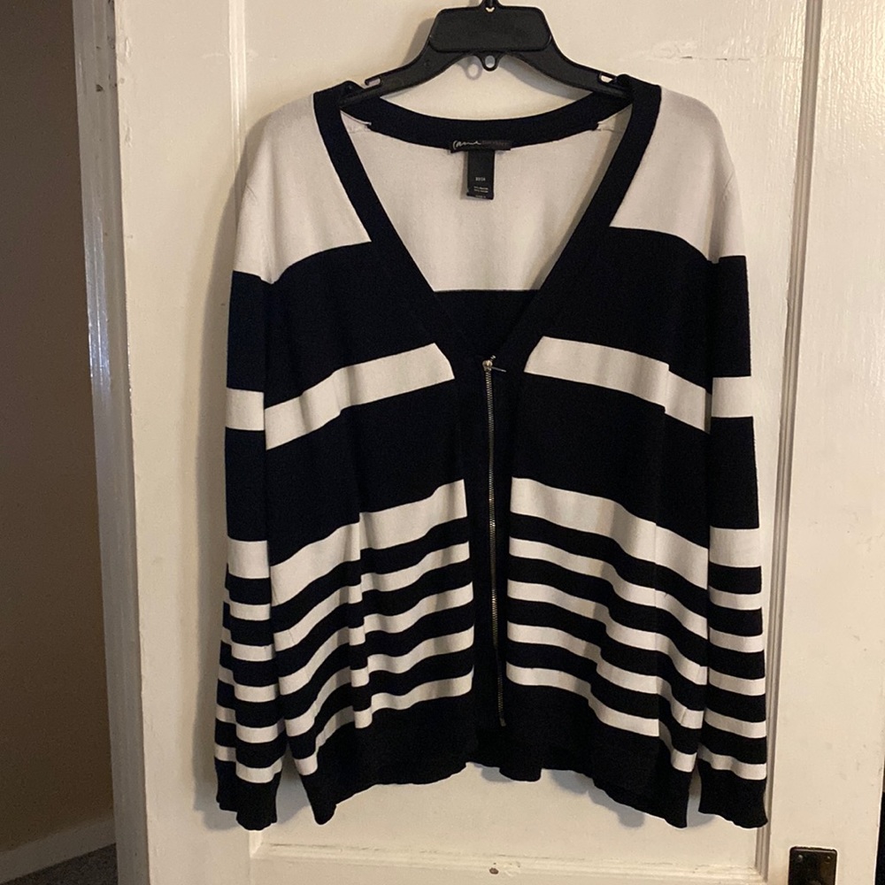 Lane Bryant Black and White Cardigan 22/24
